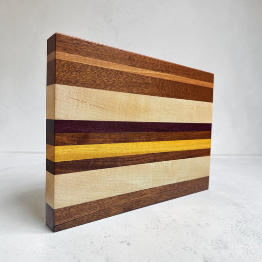 Hardwood Edge Grain Cutting Board ED1