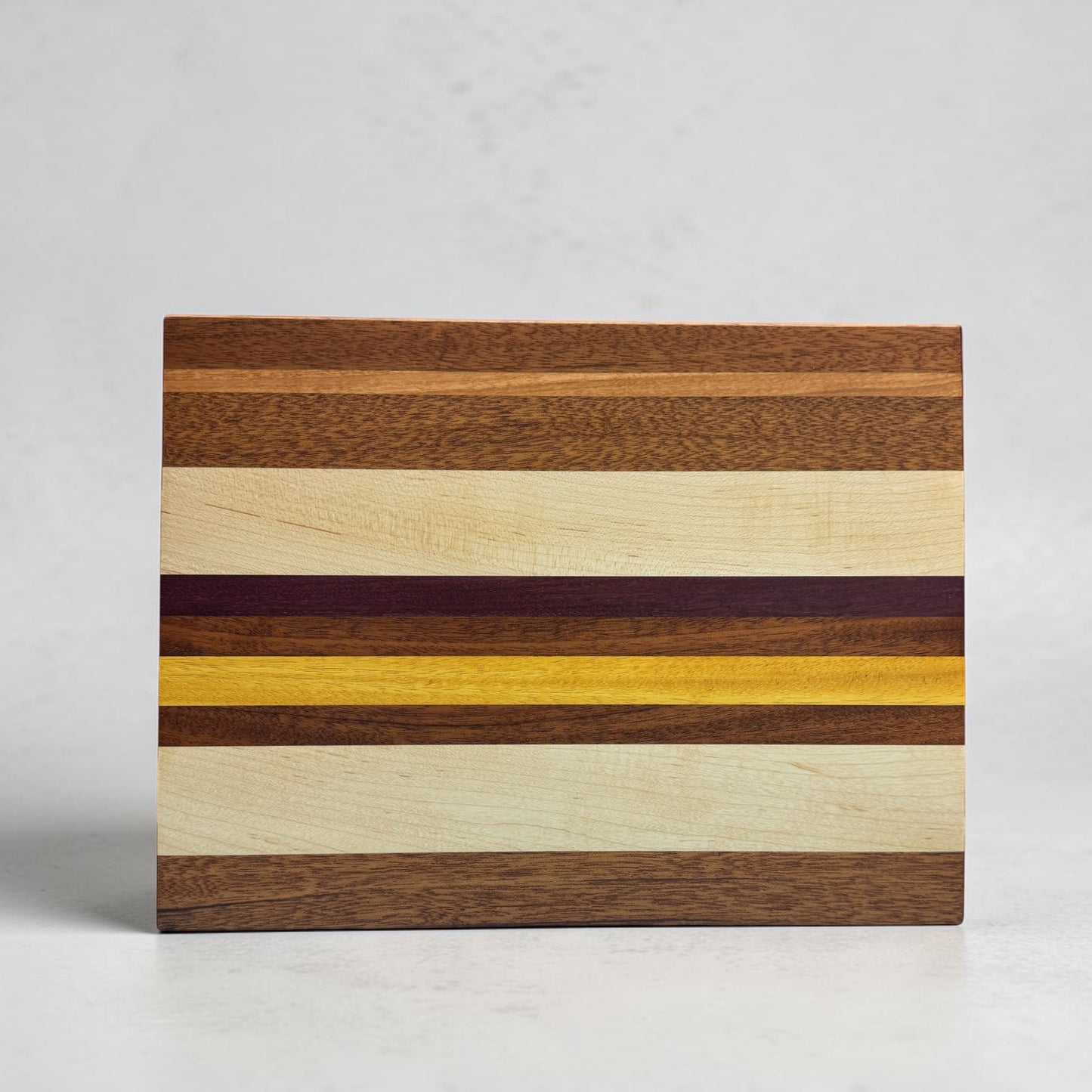 Hardwood Edge Grain Cutting Board ED1