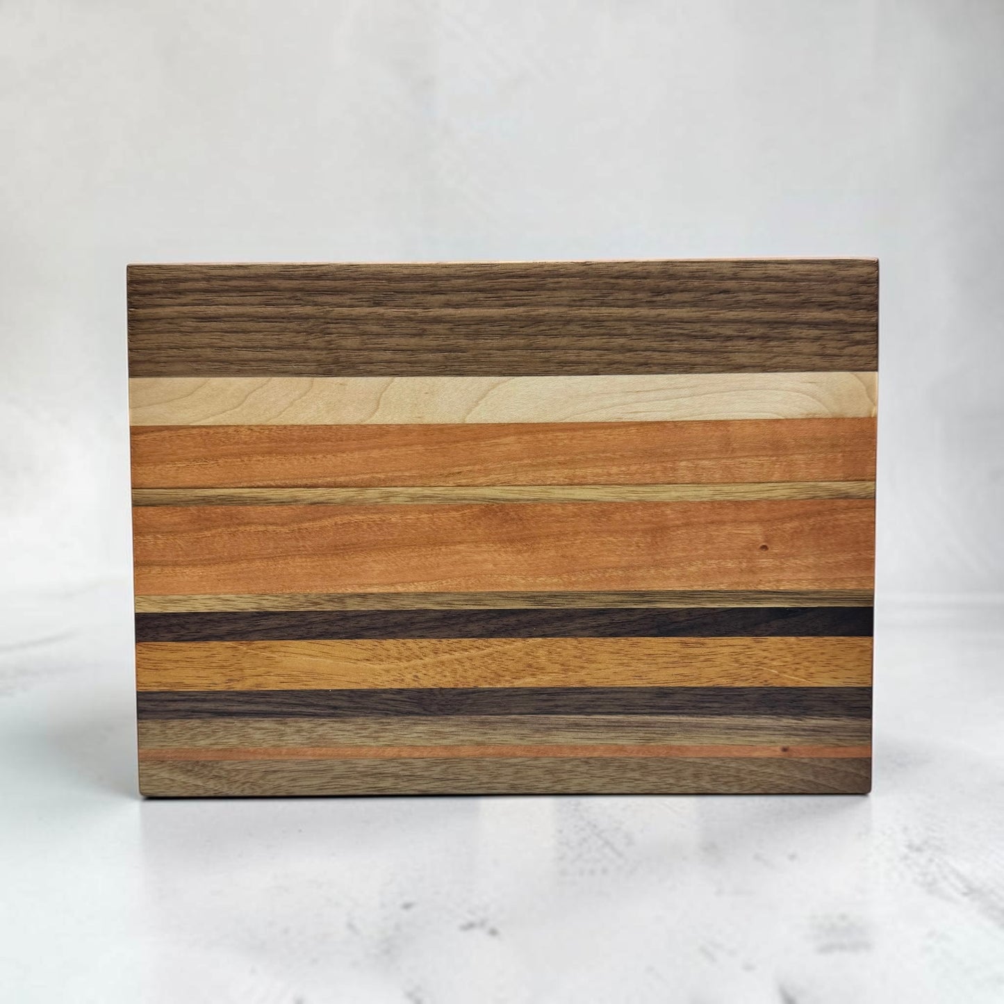 Hardwood Edge Grain Cutting Board ED2